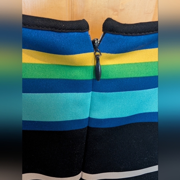 Maggy London Vibrant Striped Midi Dress - Picture 5 of 7